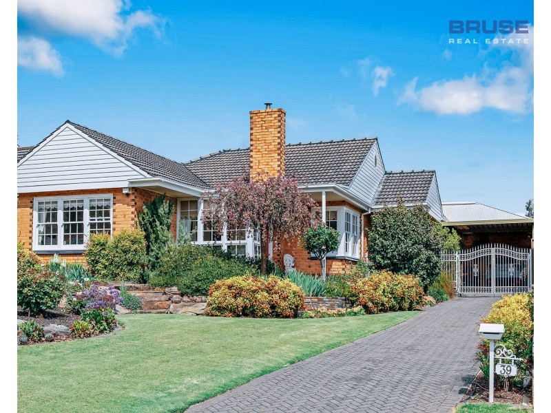 39 Lake View Crescent, Highbury SA 5089