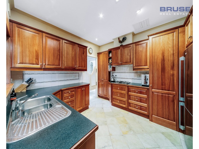 39 Lake View Crescent, Highbury SA 5089