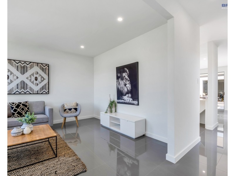 39 Sheridan Street, Woodville North SA 5012