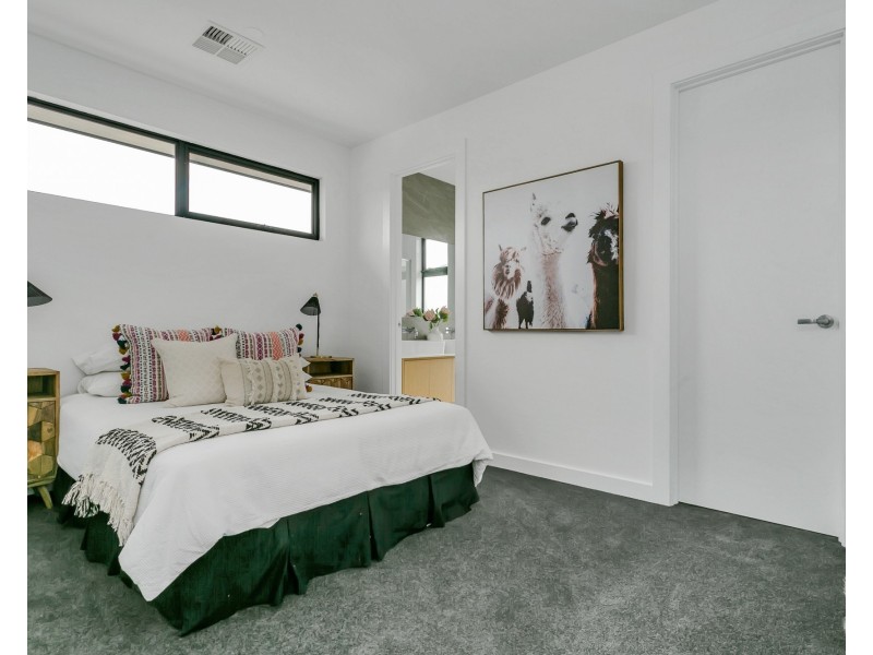 Res 2/12 Nalara Avenue, Rostrevor SA 5073