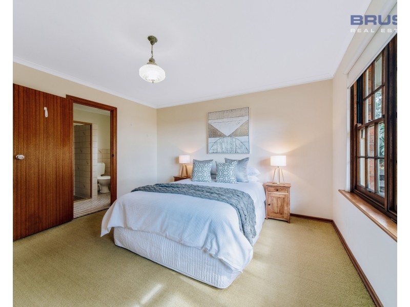 14 Morland Avenue, Stonyfell SA 5066