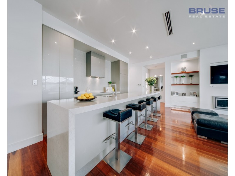 7 John Avenue, Tranmere SA 5073