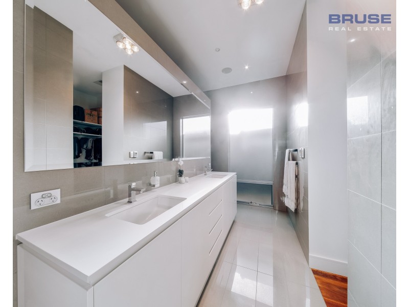 7 John Avenue, Tranmere SA 5073