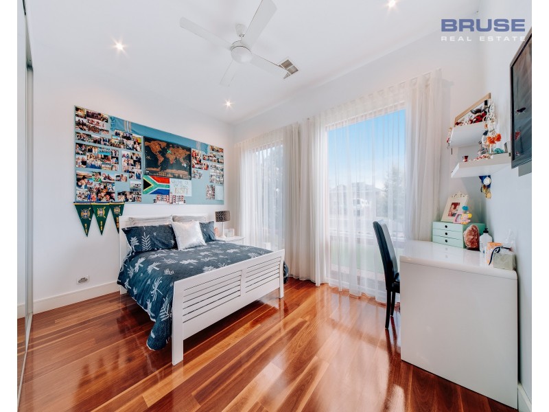 7 John Avenue, Tranmere SA 5073