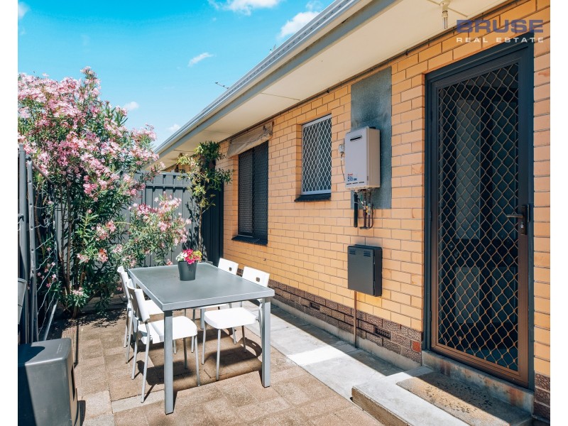 Res 4/12 Robert Avenue, Broadview SA 5083