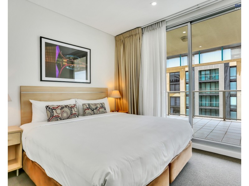 1605/96 North Terrace, Adelaide SA 5000
