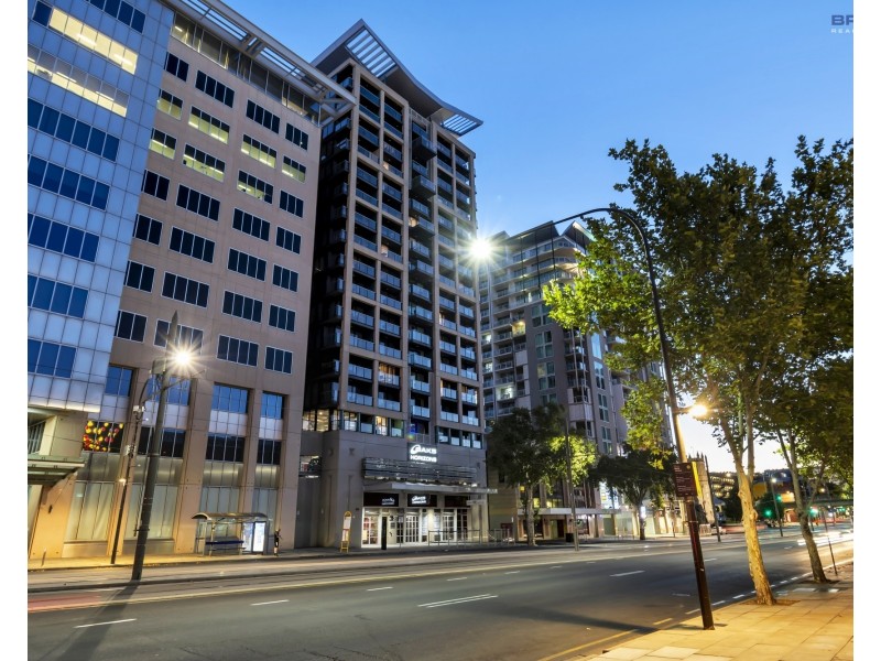 905/102 – 105 North Terrace, Adelaide SA 5000