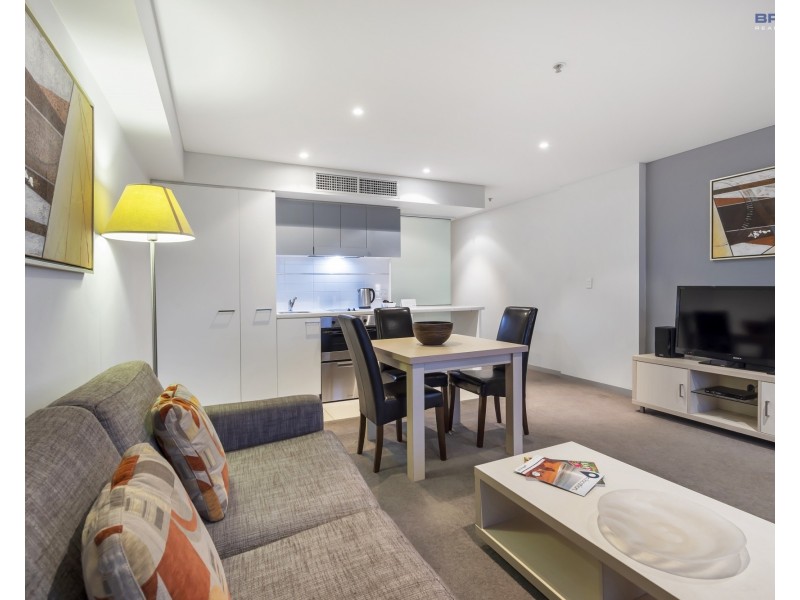 905/102 – 105 North Terrace, Adelaide SA 5000