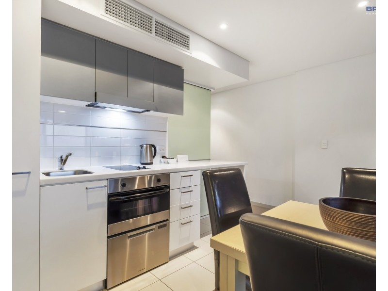 905/102 – 105 North Terrace, Adelaide SA 5000