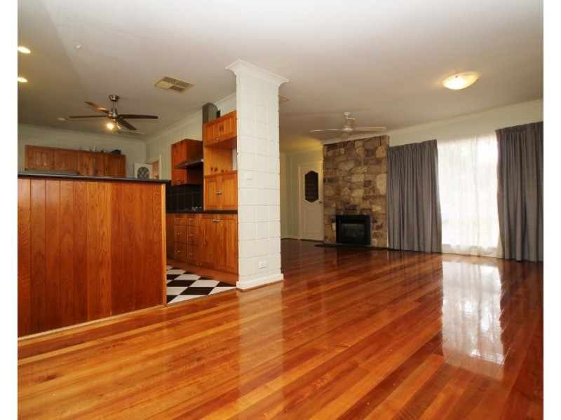 199 Shepherds Hill Road, Eden Hills SA 5050