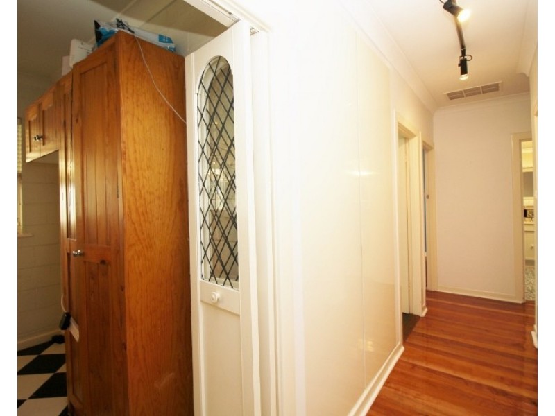 199 Shepherds Hill Road, Eden Hills SA 5050