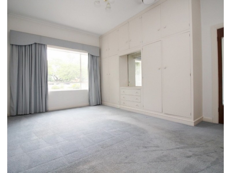 10A Valmai Avenue, Kings Park SA 5034