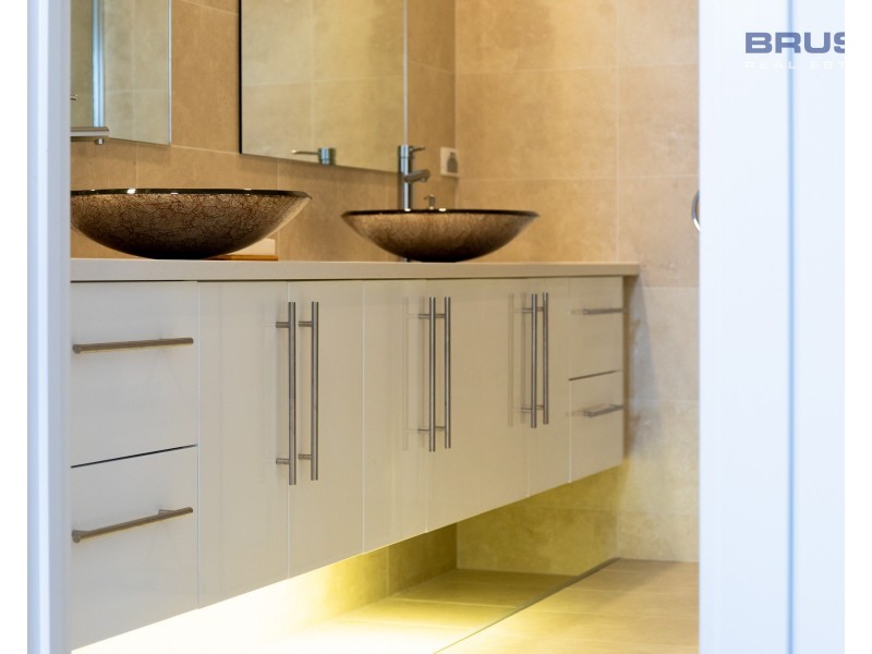 24A Birdwood Terrace, North Plympton SA 5037