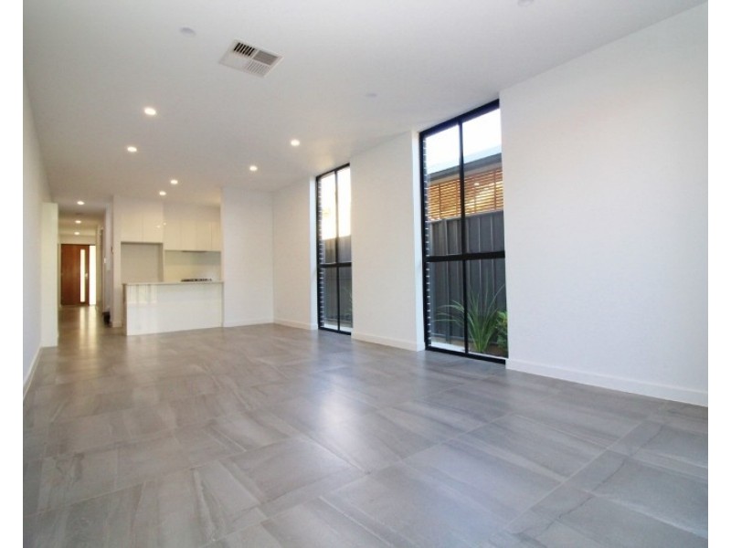 52 Chief Street, Brompton SA 5007