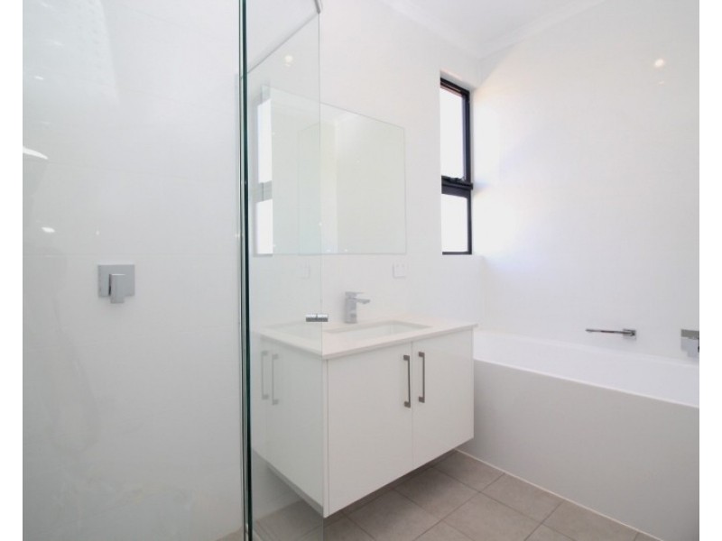 52 Chief Street, Brompton SA 5007