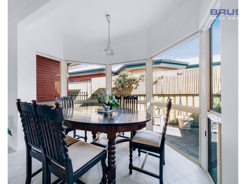 31 Stoneybrook Drive, Paradise SA 5075