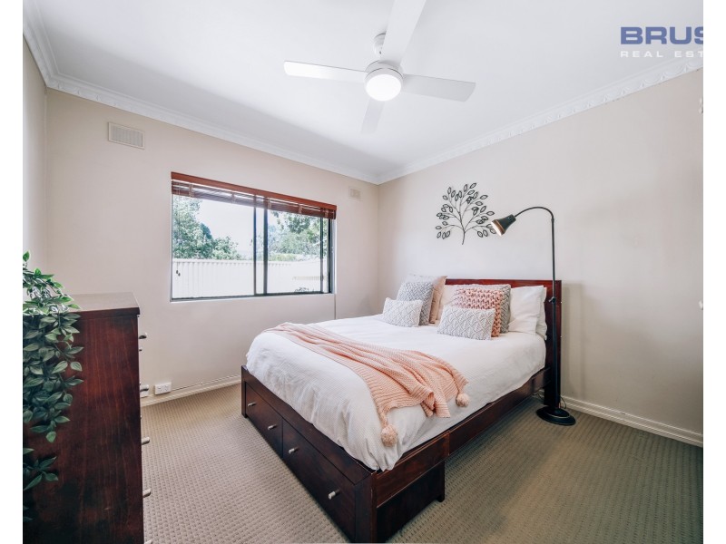 2/21 Cambridge Terrace, Kingswood SA 5062