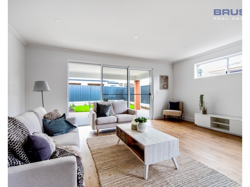 25A & 25B Bricknell Street, Magill SA 5072