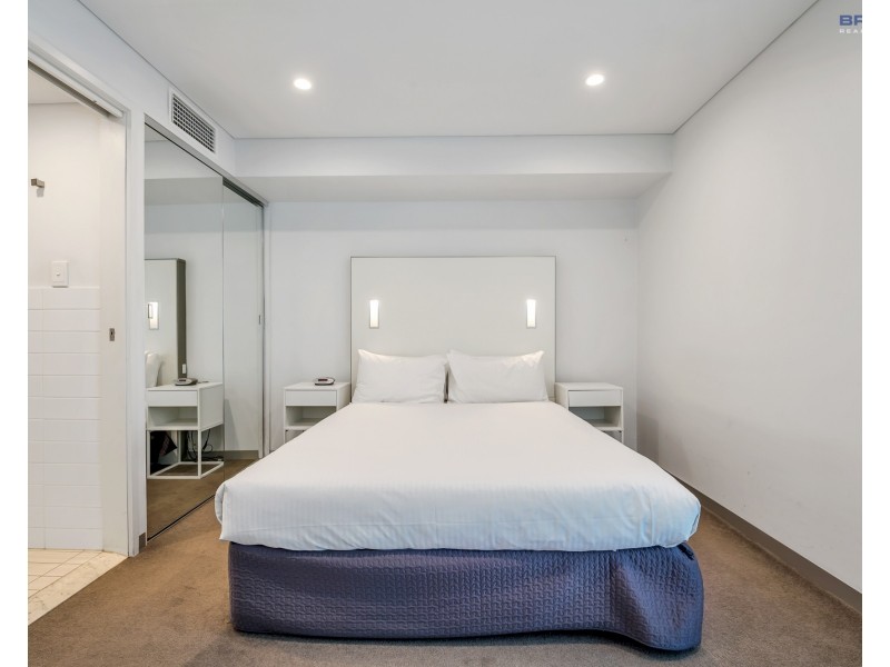 604/102 – 105 North Terrace, Adelaide SA 5000