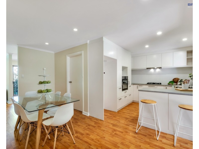 Res 2/12 Barnes Avenue, Magill SA 5072