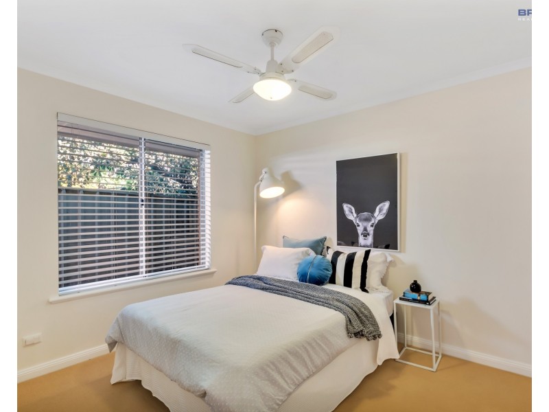 Res 2/12 Barnes Avenue, Magill SA 5072