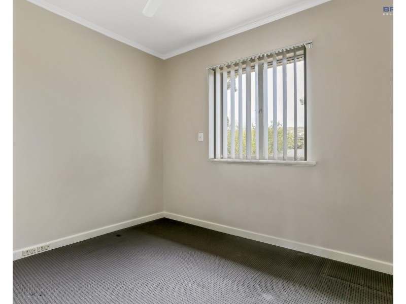32 Hancock Avenue, Campbelltown SA 5074