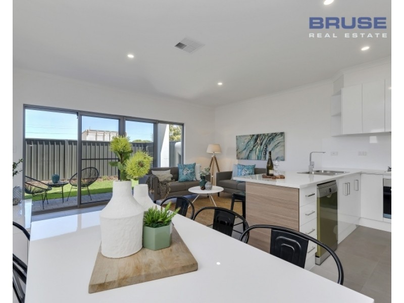 55 Gedville Road, Taperoo SA 5017