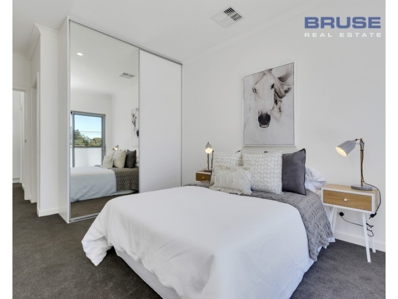 55 Gedville Road, Taperoo SA 5017