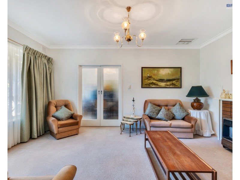 25 Launer Avenue, Rostrevor SA 5073