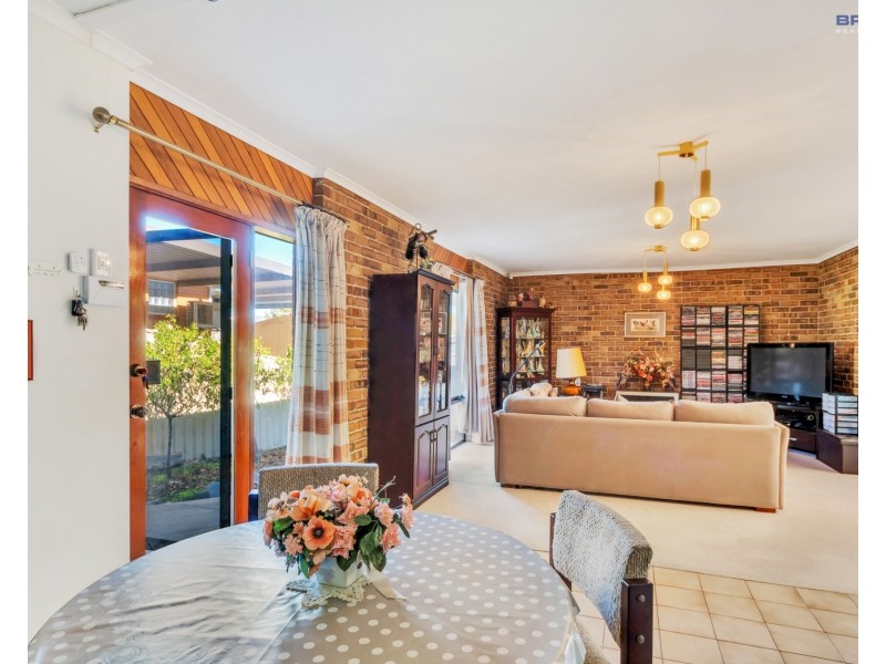 25 Launer Avenue, Rostrevor SA 5073