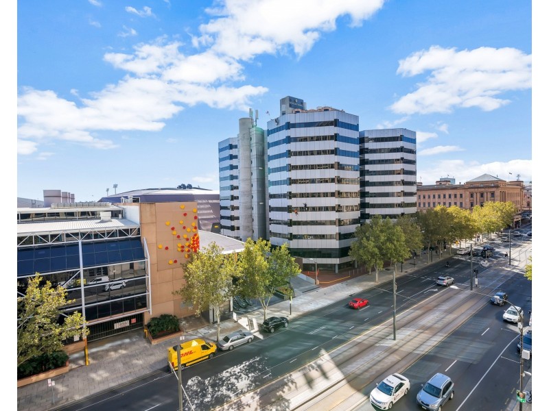 606/102 – 105 North Terrace, Adelaide SA 5000