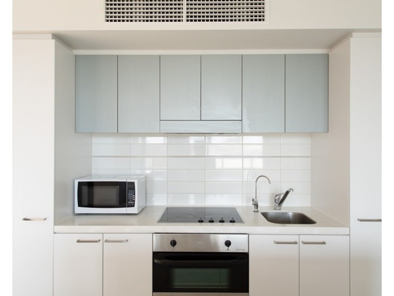 606/102 – 105 North Terrace, Adelaide SA 5000