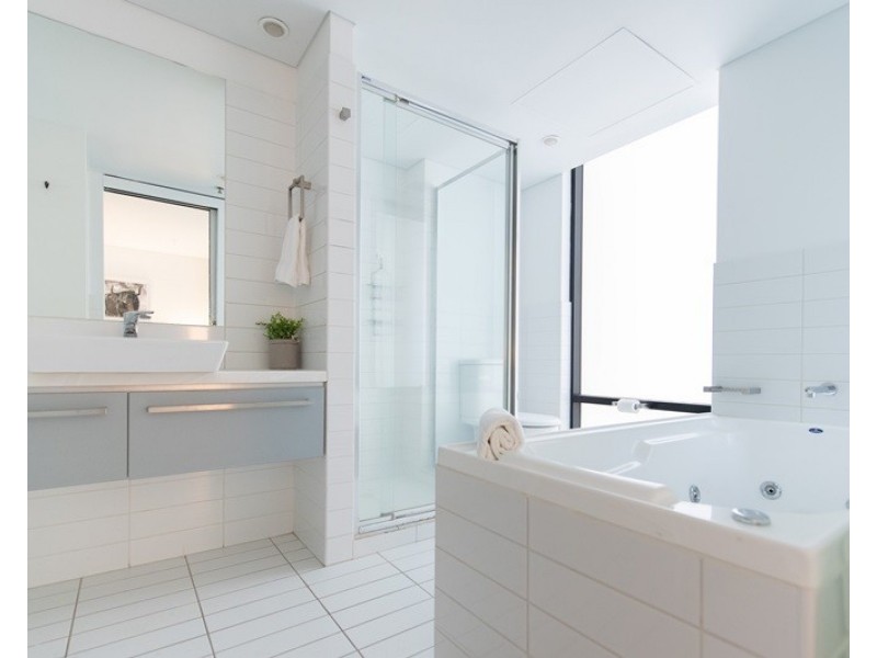 606/102 – 105 North Terrace, Adelaide SA 5000