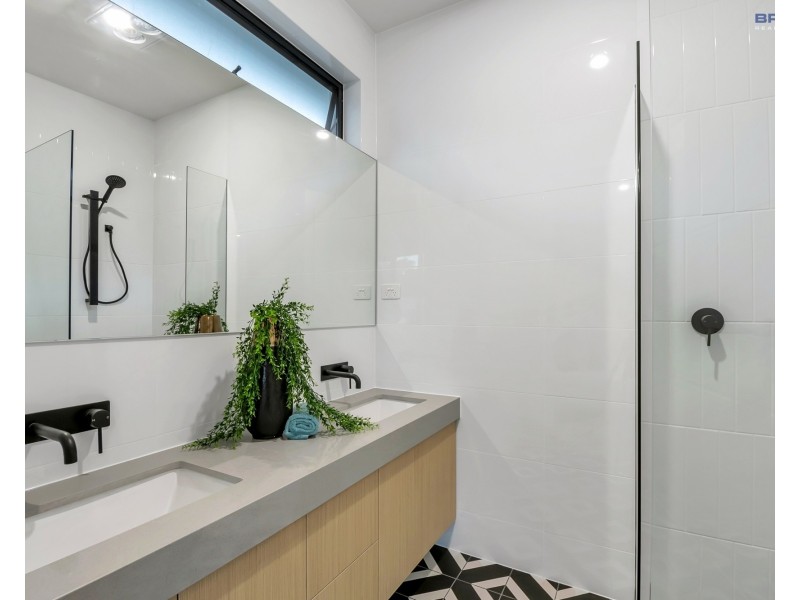 2A Flinders Parade, Newton SA 5074