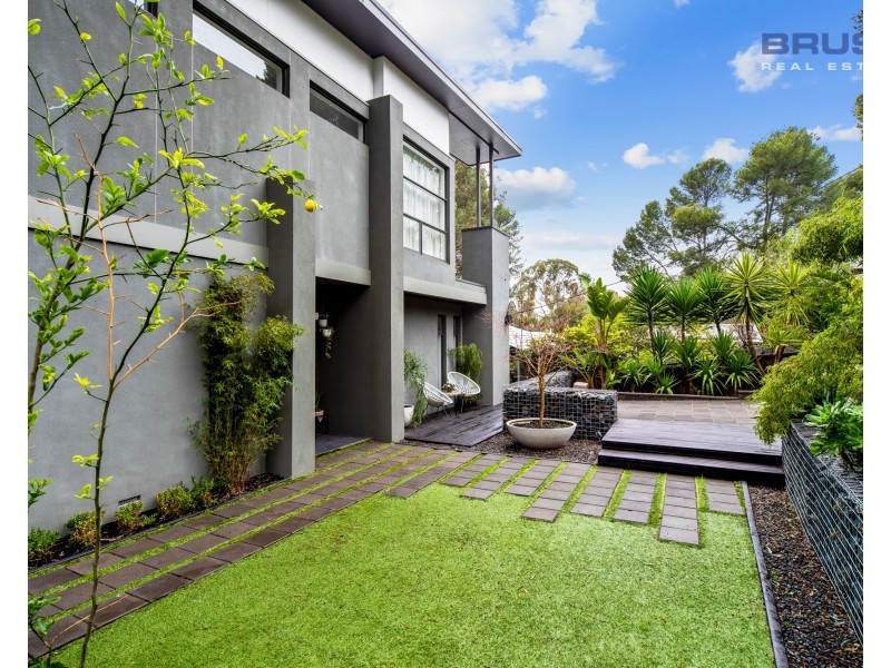 93 Valley View Drive, Highbury SA 5089