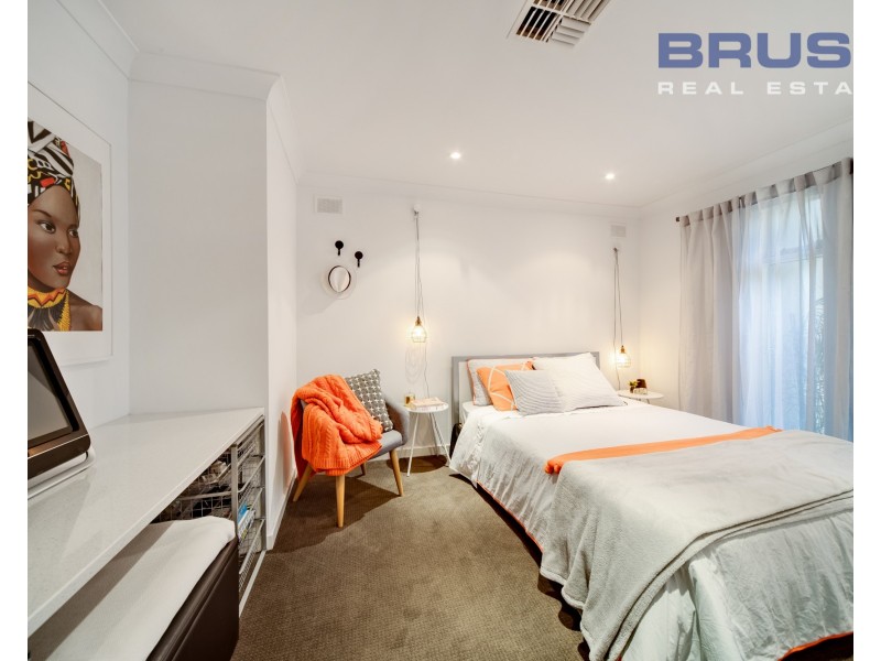 93 Valley View Drive, Highbury SA 5089