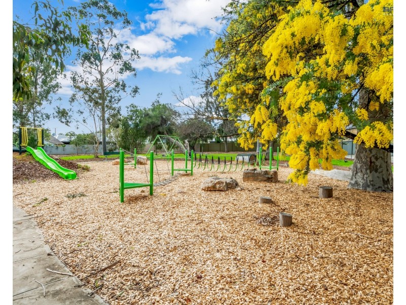 9B Grantham Grove, Paradise SA 5075