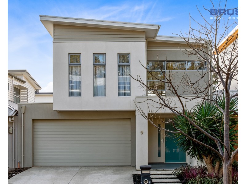 9 Treloar Court, Campbelltown SA 5074