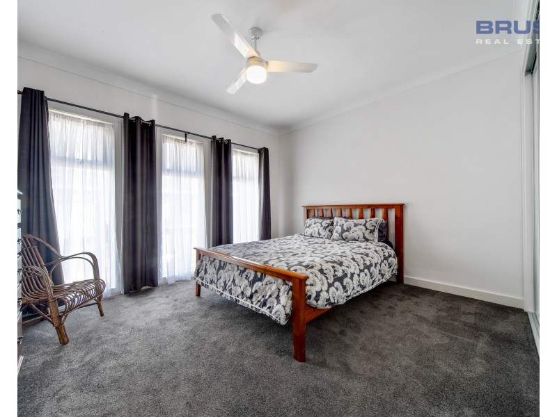 9 Treloar Court, Campbelltown SA 5074