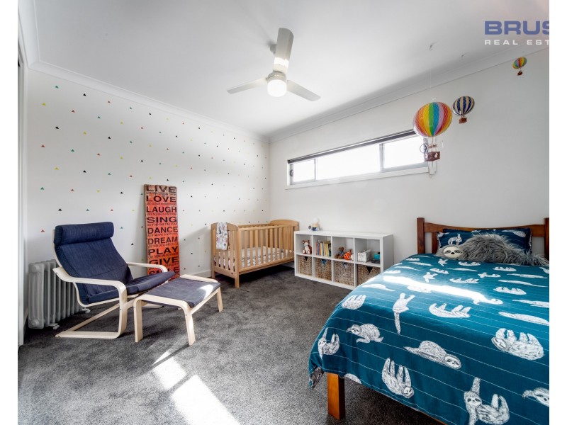 9 Treloar Court, Campbelltown SA 5074