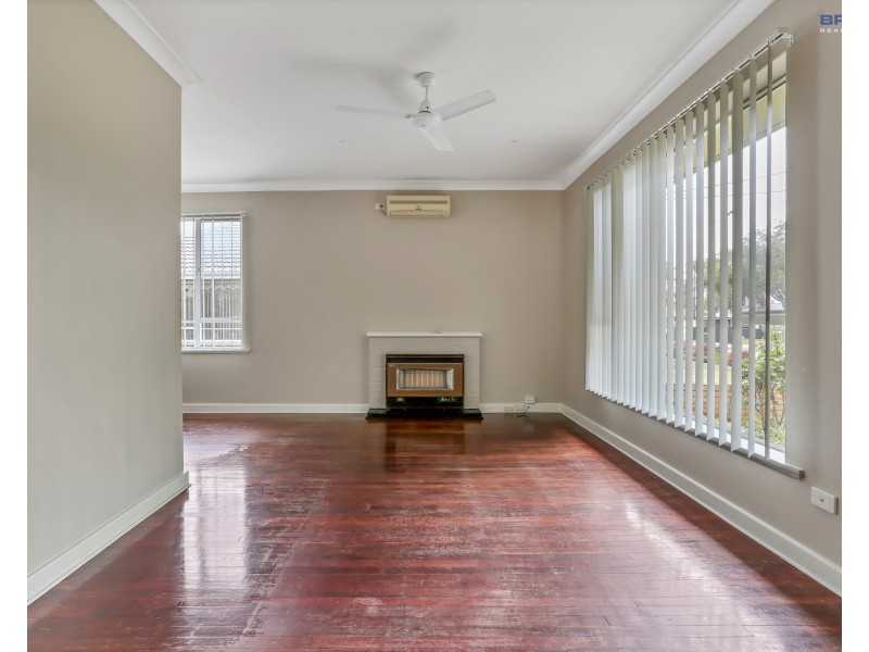 32 Hancock Avenue, Campbelltown SA 5074