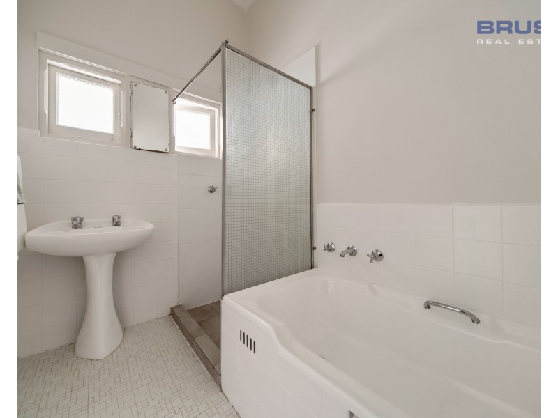 22 Moorhouse Avenue, Myrtle Bank SA 5064