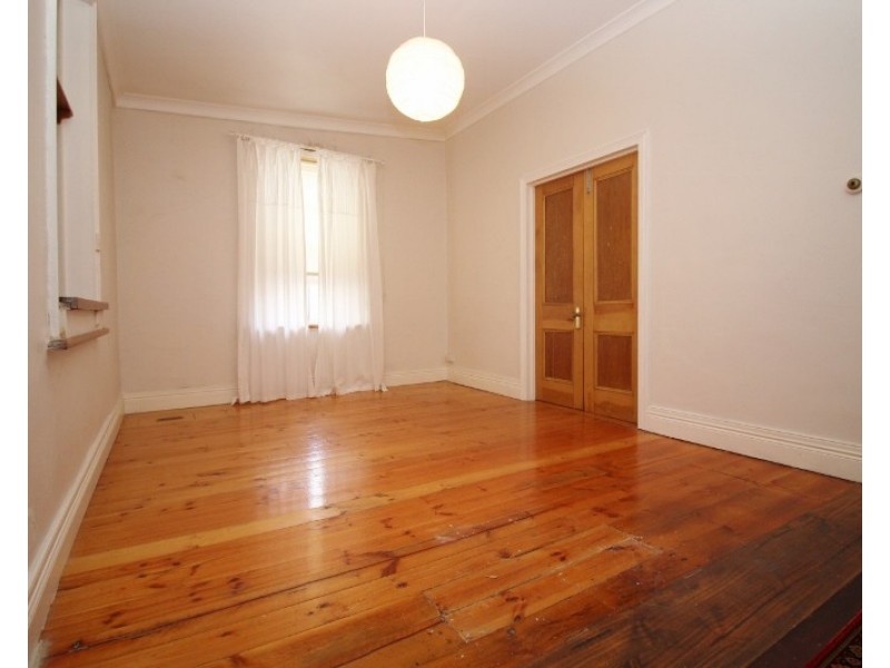 30 Cardwell Street, Adelaide SA 5000