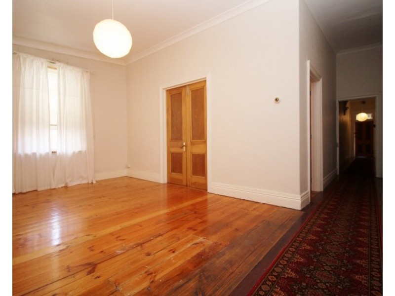 30 Cardwell Street, Adelaide SA 5000