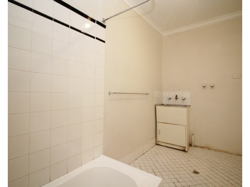 30 Cardwell Street, Adelaide SA 5000