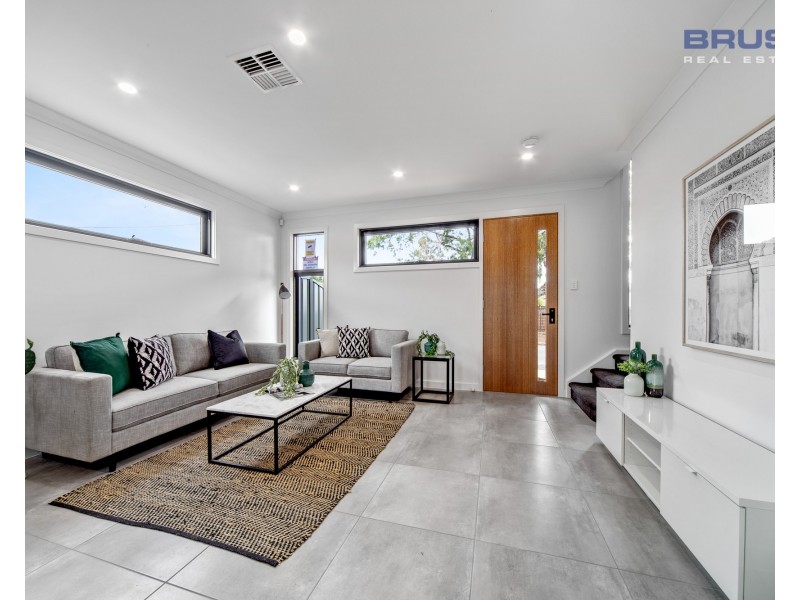 2, 3 & 4/ 3 Ind Street, Paradise SA 5075