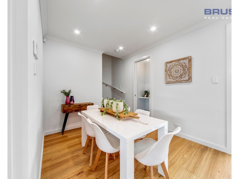 2, 3 & 4/ 3 Ind Street, Paradise SA 5075