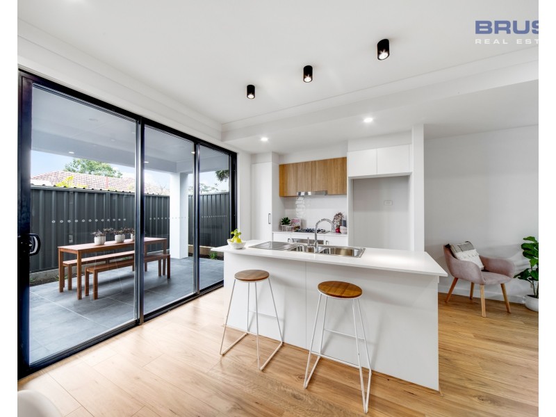 2, 3 & 4/ 3 Ind Street, Paradise SA 5075