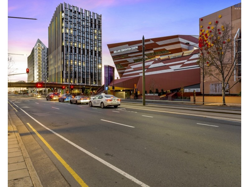 1003/96 North Terrace, Adelaide SA 5000