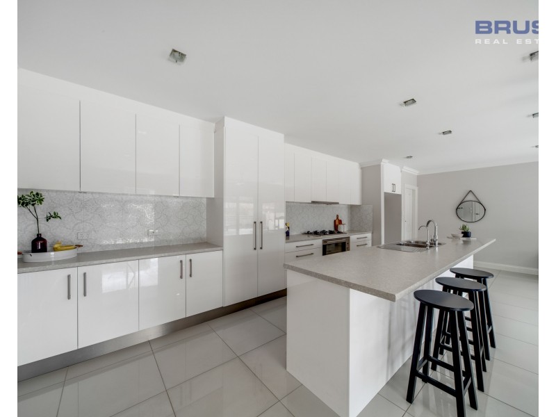 2D Charles Street, Tranmere SA 5073